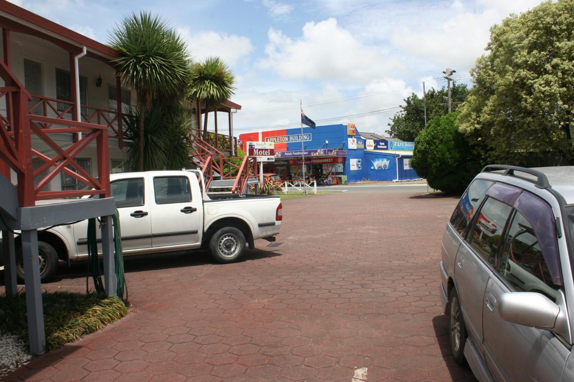 Burgundy Rose Motel Whangarei Luaran gambar