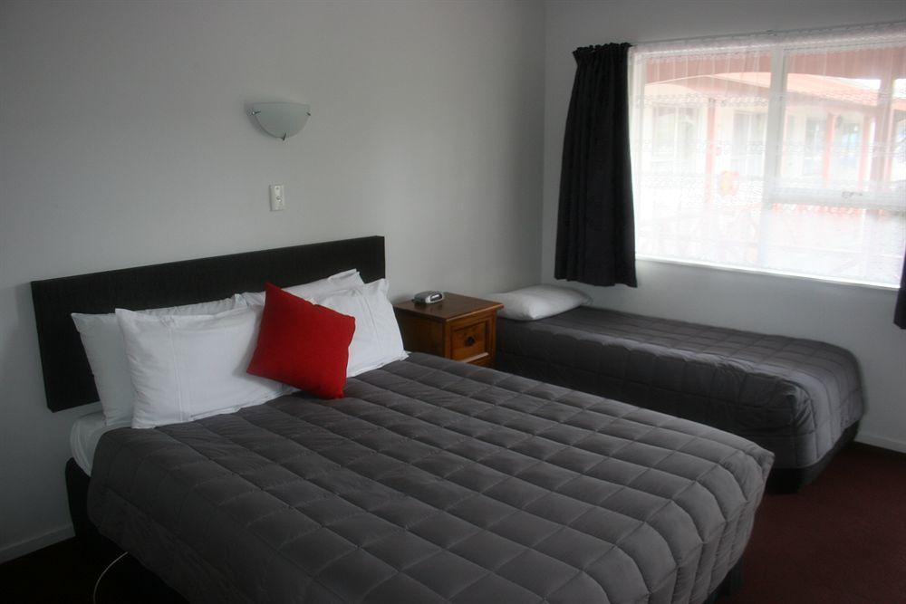 Burgundy Rose Motel Whangarei Luaran gambar